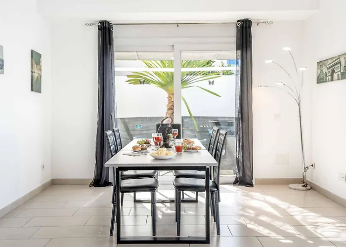 Primrose Villa Costa Adeje